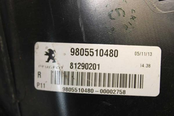 FEU ARRIERE DROIT PEUGEOT - Vue 3